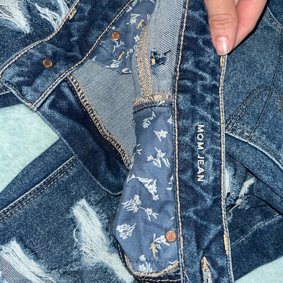 Size 6 - Picture 2 of 3